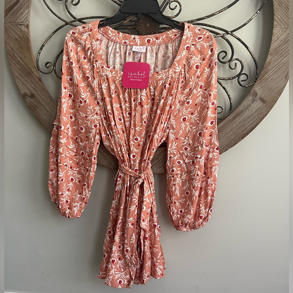 NWT Isabel Maternity Floral Belted Top